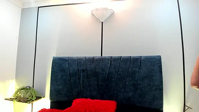 Victoriaa Anderson online show from 07/23/26, 12:03