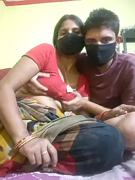 Snapshot of Hotbhabhi_089 chatting on 11/12/25, 03:45 Hotbhabhi 089 online show from 11/12/25, 03:45