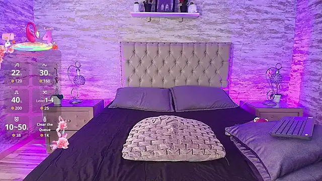 Sasha Larsen online show from 07/22/26, 04:15