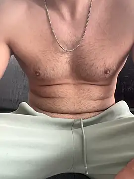 Snapshot of DARK0924 chatting on 11/11/25, 09:31 DARK0924 online show from 11/11/25, 09:31