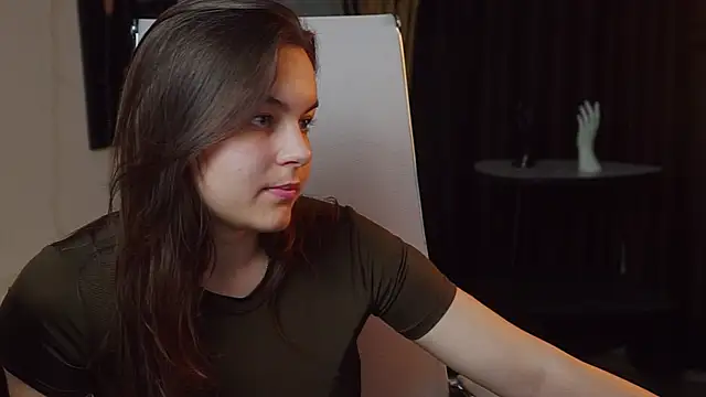FrancescaCavaliere online show from 07/28/26, 03:54