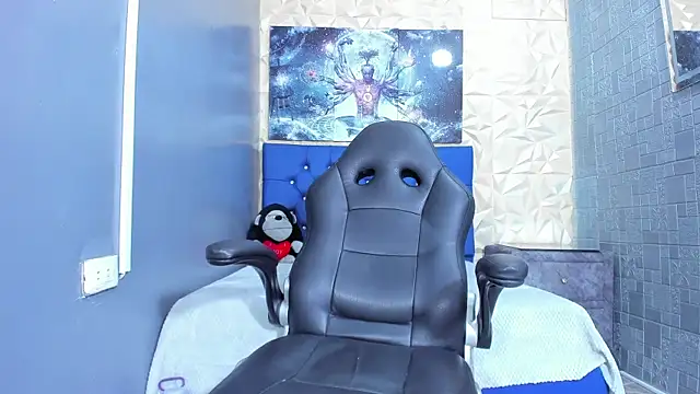 ElanGiraldo online show from 05/19/26, 11:22