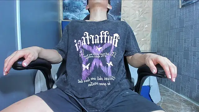 ElanGiraldo online show from 06/10/26, 11:24