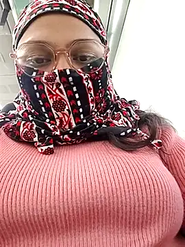 Kamna Hotty online show from 12/05/25, 03:48