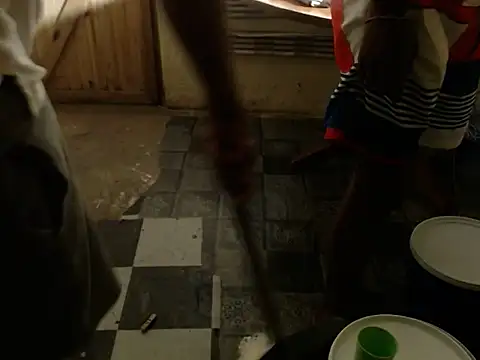 HUGEYOUNGBBC online show from 11/10/25, 10:20