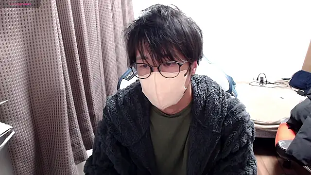 Snapshot of yuu-to-desu chatting on 01/16/26, 08:18 yuu-to-desu online show from 01/16/26, 08:18