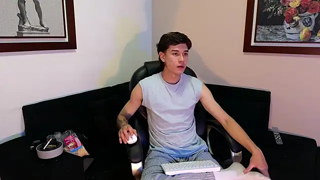 Derekswan online show from 06/15/26, 01:30