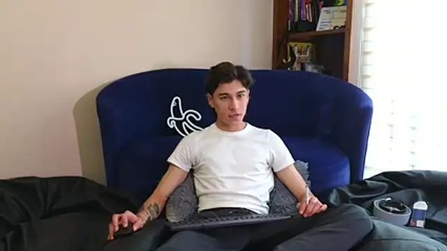 Derekswan online show from 06/16/26, 09:28