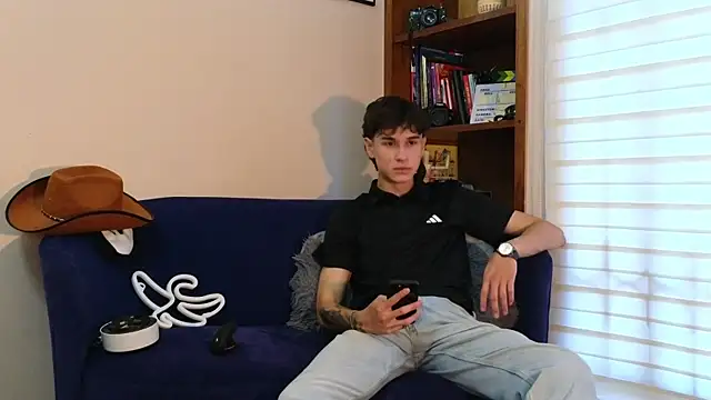 Derekswan online show from 06/22/26, 10:40
