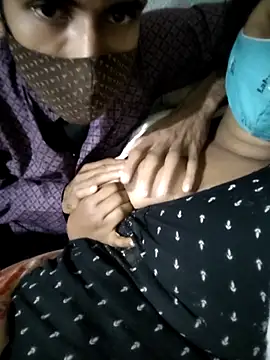 desiXcouple97 online show from 12/17/25, 12:11