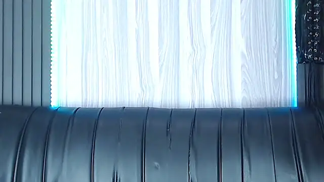 Snapshot of JennaRosse chatting on 11/26/25, 08:54 JennaRosse online show from 11/26/25, 08:54