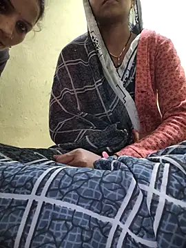 Geeta-143 online show from 11/15/25, 12:02