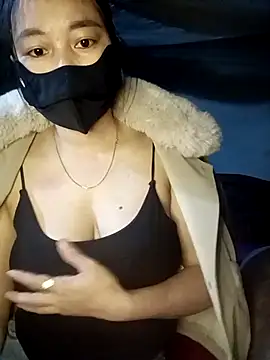 Snapshot of thuy-kieu chatting on 12/02/25, 01:11 thuy-kieu online show from 12/02/25, 01:11