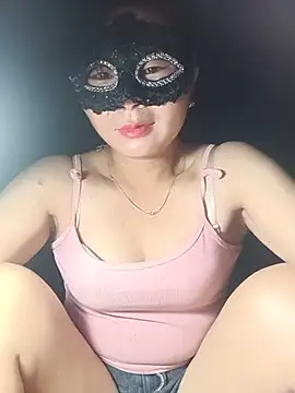 Snapshot of vangkt-cute chatting on 06/26/26, 09:19 vangkt-cute online show from 06/26/26, 09:19