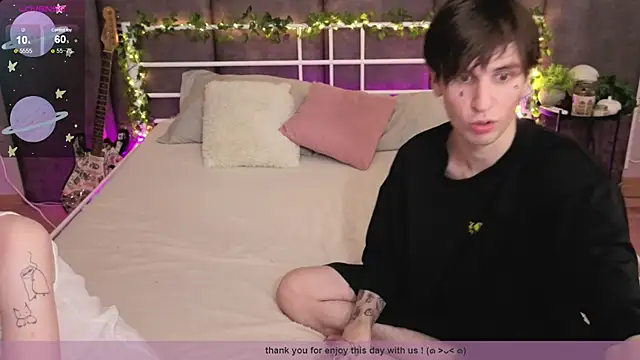 Danny loves Mary online show from 07/22/26, 04:59