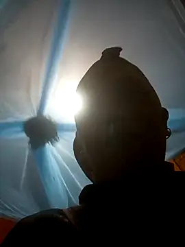 Socola205 online show from 11/11/25, 04:01