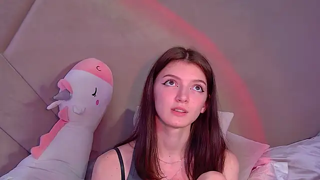 Snapshot of SophiaProve chatting on 12/05/25, 03:26 SophiaProve online show from 12/05/25, 03:26