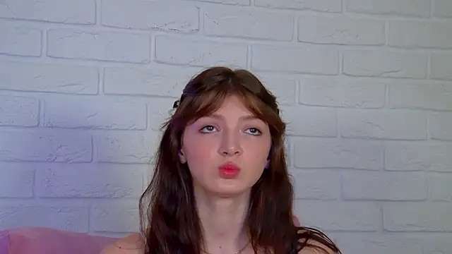 SophiaProve online show from 06/08/26, 04:29