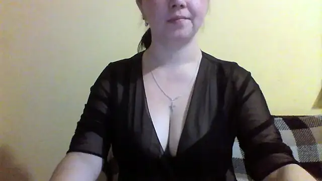 Vitalina282128 online show from 12/15/25, 10:25