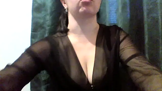 Vitalina282128 online show from 02/13/26, 02:46