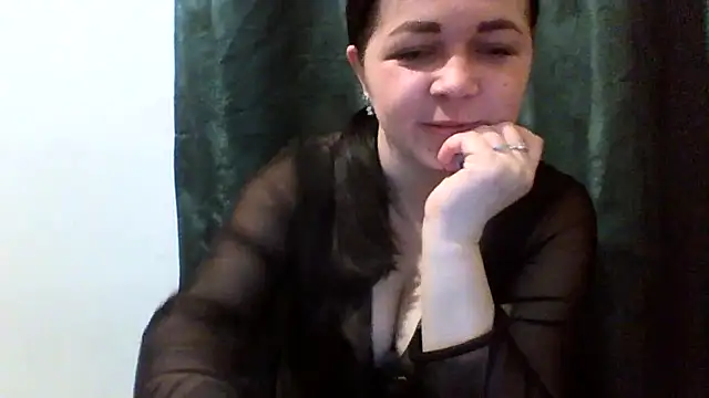 Vitalina282128 online show from 02/21/26, 07:59
