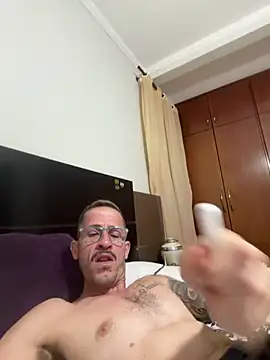 Lucasjandre online show from 05/16/26, 12:40