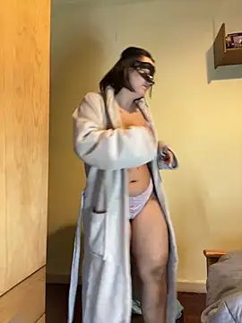 Lexxxie hott online show from 12/21/25, 02:35