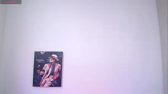 Millie bobby online show from 06/19/26, 05:06