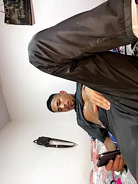 king disaster1 online show from 11/12/25, 01:28