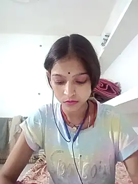 Mohnicute online show from 05/06/26, 07:30