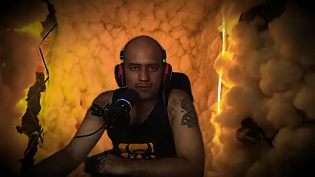 StripPMB online show from 11/11/25, 03:56