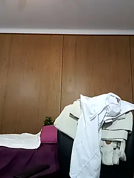 Snapshot of BrisaShow chatting on 02/11/26, 05:34 BrisaShow online show from 02/11/26, 05:34