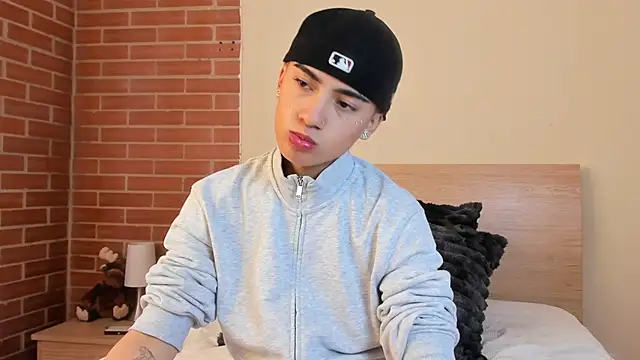 ThiagoDV online show from 07/19/26, 04:22