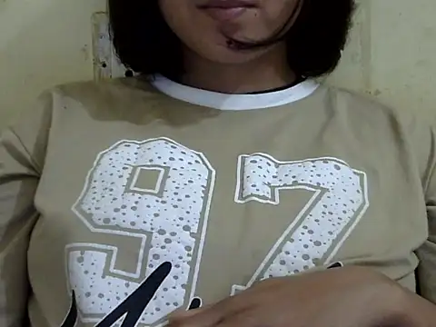 Anika Singh online show from 05/12/26, 09:50