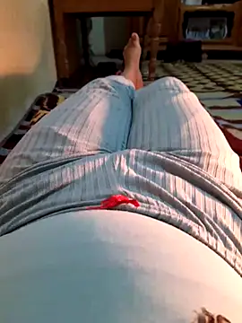 Snapshot of Tota_sexi chatting on 11/18/25, 12:31 Tota sexi online show from 11/18/25, 12:31