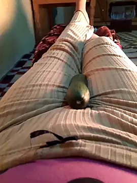 Snapshot of Tota_sexi chatting on 12/01/25, 09:36 Tota sexi online show from 12/01/25, 09:36