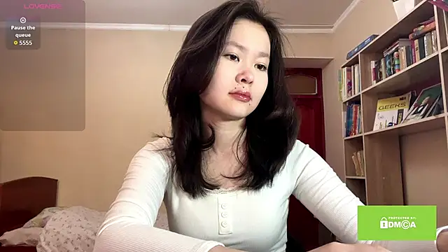 HuldaKye online show from 02/22/26, 12:04