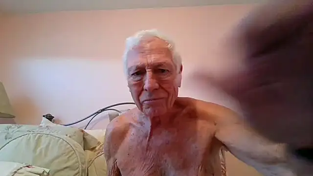 Snapshot of capttp chatting on 01/16/26, 04:00 capttp online show from 01/16/26, 04:00