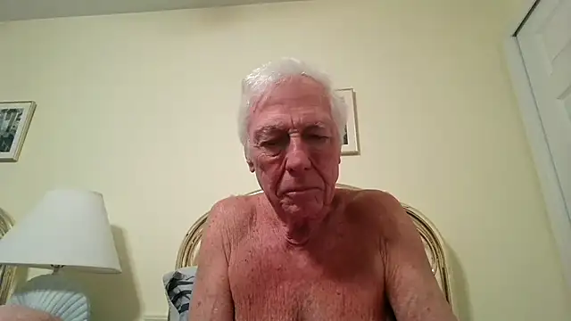 Snapshot of capttp chatting on 02/13/26, 03:46 capttp online show from 02/13/26, 03:46