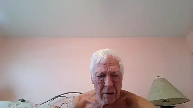 Snapshot of capttp chatting on 02/16/26, 02:02 capttp online show from 02/16/26, 02:02