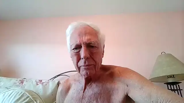 Snapshot of capttp chatting on 03/26/26, 04:23 capttp online show from 03/26/26, 04:23