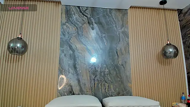 Snapshot of emma_pastori chatting on 11/18/25, 11:03 emma pastori online show from 11/18/25, 11:03