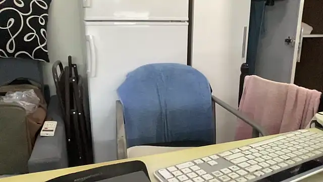 Snapshot of coach-karl chatting on 09/20/25, 11:33 coach-karl online show from 09/20/25, 11:33