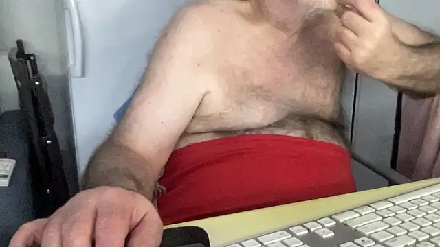 Snapshot of coach-karl chatting on 09/29/25, 11:42 coach-karl online show from 09/29/25, 11:42