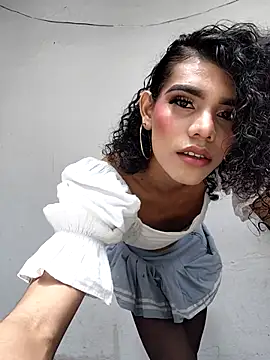 AlexaBellanova online show from 07/28/26, 04:05