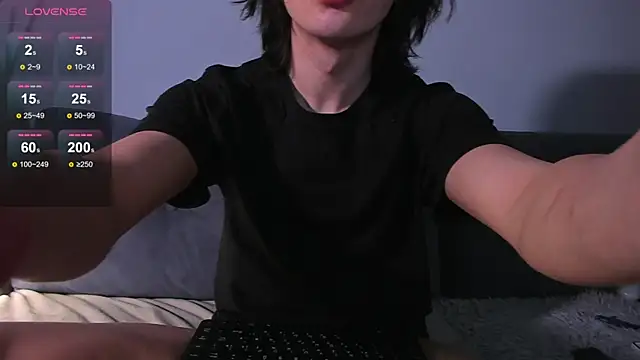 Snapshot of AlanReckless chatting on 01/11/26, 04:28 AlanReckless online show from 01/11/26, 04:28