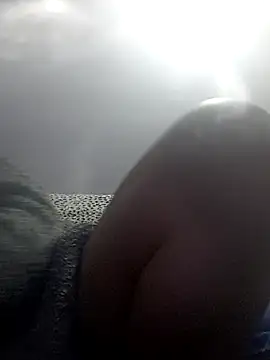 Snapshot of AmberChanel1 chatting on 11/13/25, 11:20 AmberChanel1 online show from 11/13/25, 11:20