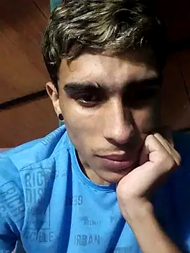 Snapshot of Moreno_HOT_Dotado chatting on 11/12/25, 12:00 Moreno HOT Dotado online show from 11/12/25, 12:00