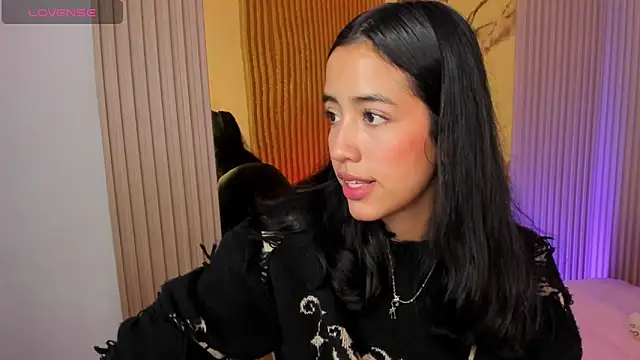 Joselyn tay online show from 06/11/26, 12:25