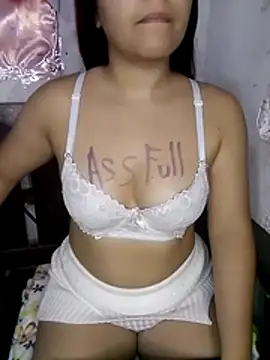 Snapshot of Girl_Nasty_Dirty chatting on 12/02/25, 03:12 Girl Nasty Dirty online show from 12/02/25, 03:12